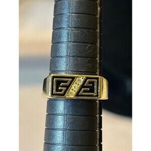 Gold tone Fashion Ring Size 9.25